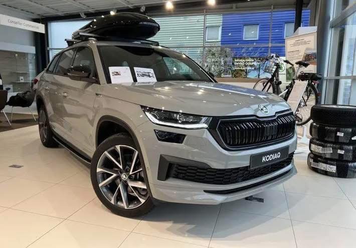 2.0 TDI 200 SCR DSG7 4x4 5 places Sportline